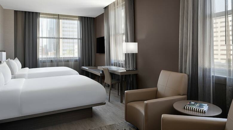 AC Hotel By Marriott Little Rock Downtown