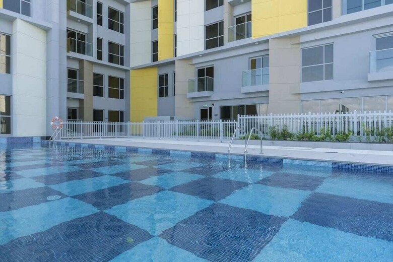 Lovely 1br Apartment @ Priv� Living, Arjan