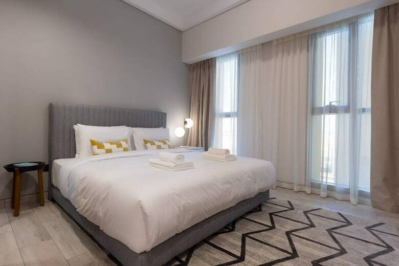 Homely 1br Apartment @ Priv� Living, Arjan