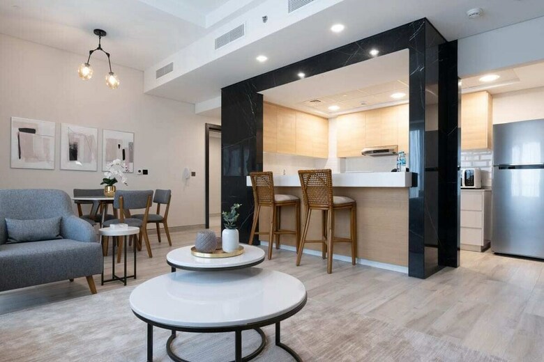 Delightful 2br Apartment Priv� Living