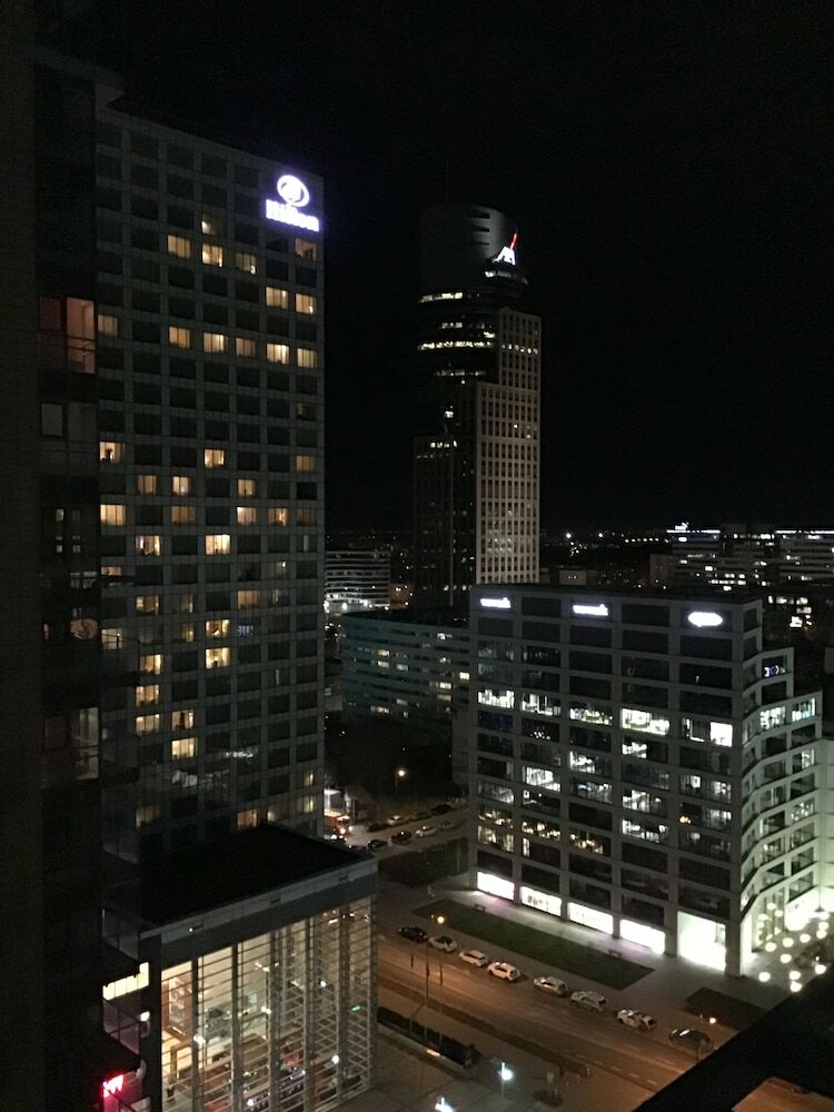 Aparthotel Green Wood Apartments Platinum Towers