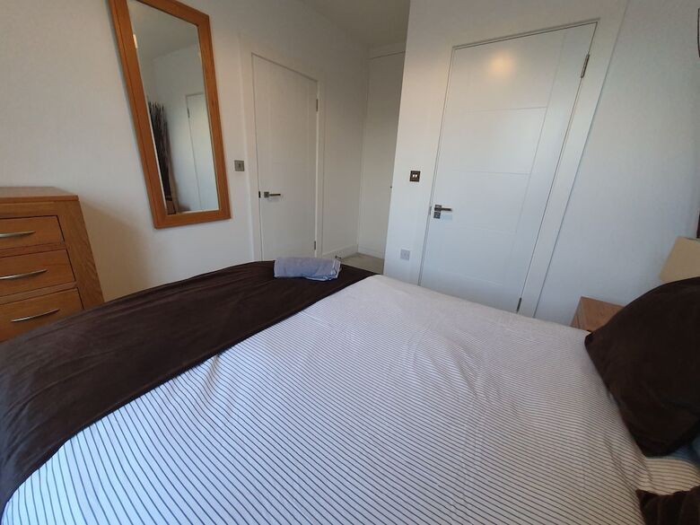 Superb Kings Road Executive Apartment
