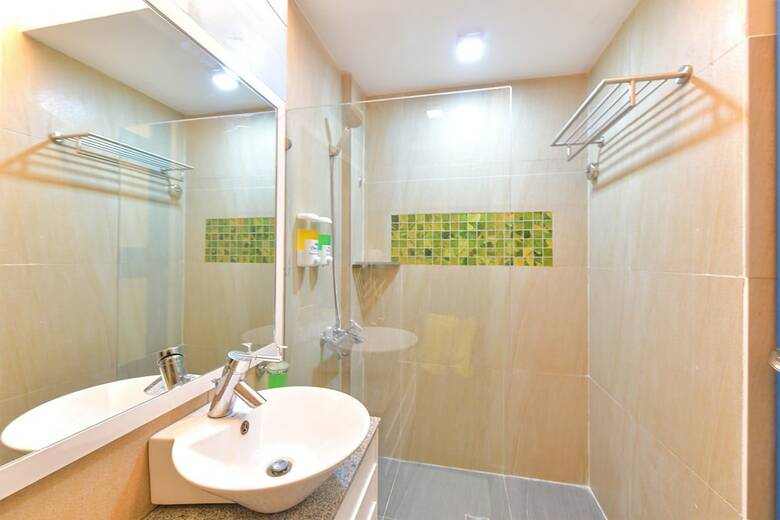 Hotel One Azul