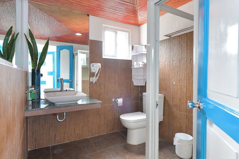 Hotel One Azul
