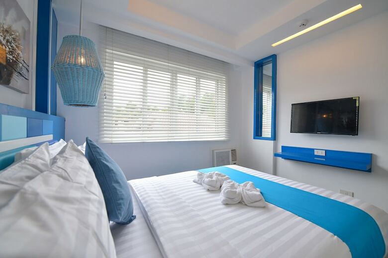 Hotel One Azul