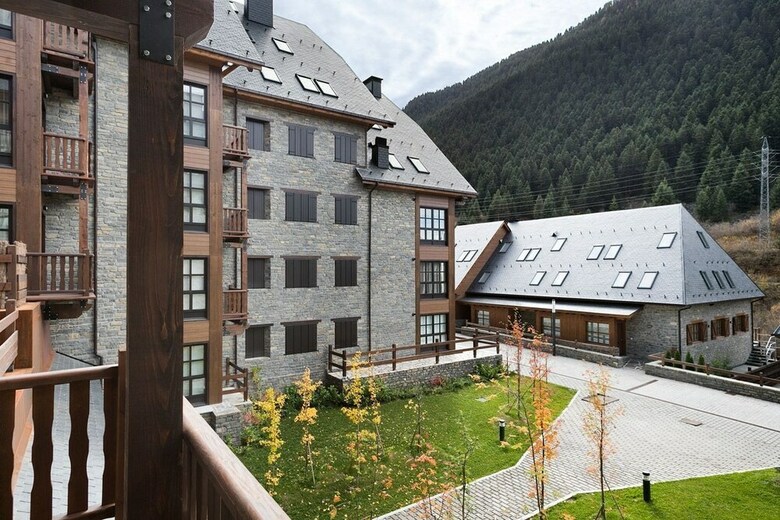 Luderna - Apartamento Con Terraza Val de Ruda B43 de Sapeguilha