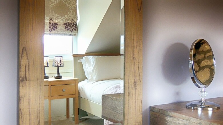 Cotswold Cottage Gems - Ivy Cottage
