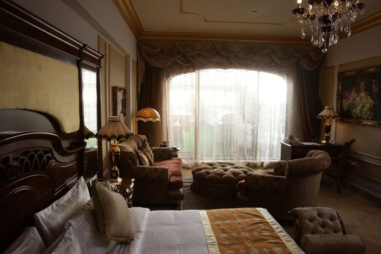 Hotel Imperial Grand Palace