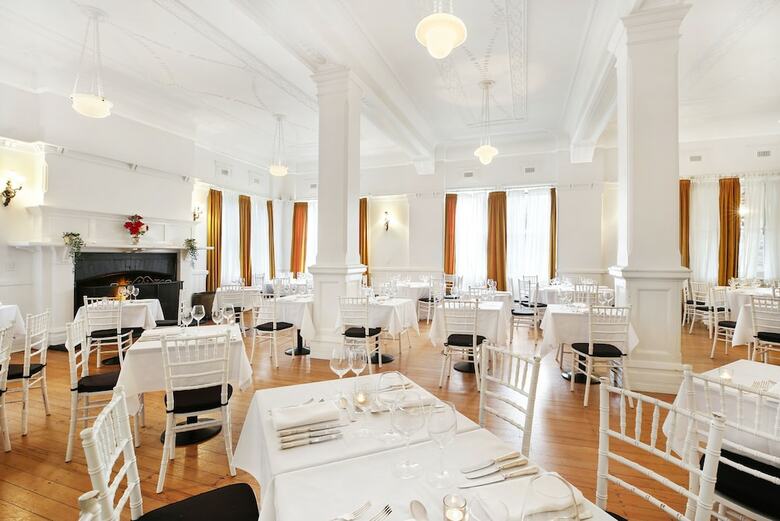 The Robertson Hotel