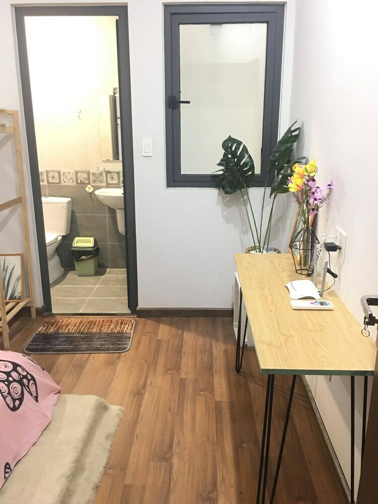 Hotel 1993's House