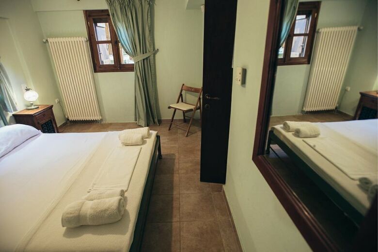 Hotel Guesthouse Ellis