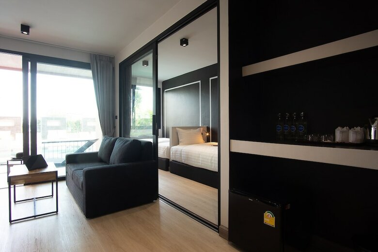 Prime Town - Posh & Port Hotel Phuket