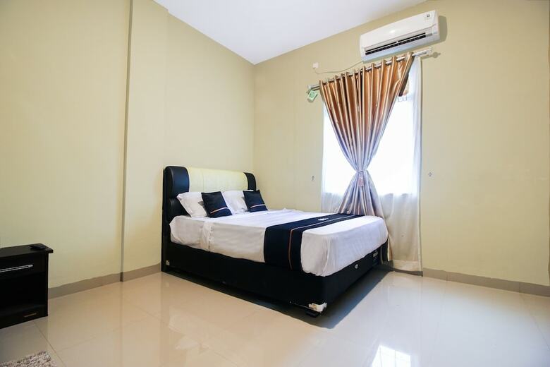 Hostal Oyo 2659 B'rasco Homestay