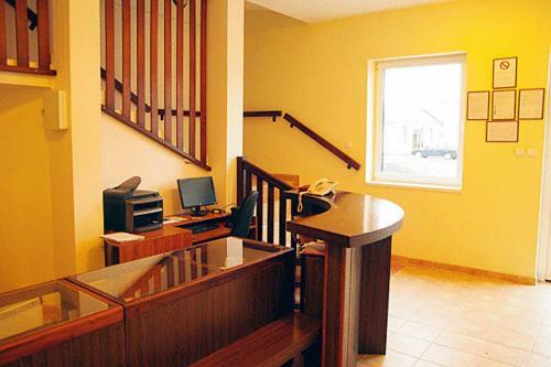 Hostal Penzi�n* Adonai Slovakia