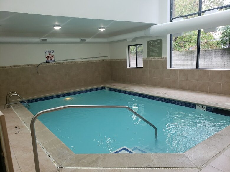 Hotel A Victory Suites Warren