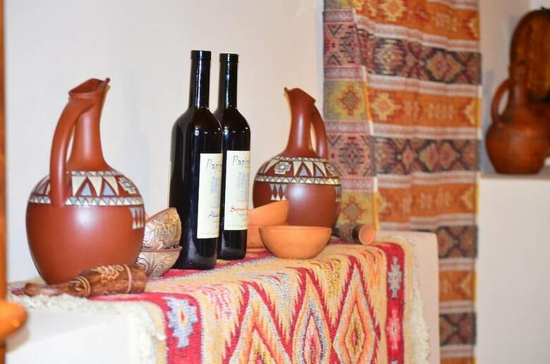 Hotel Guesthouse Lago & Wine Cellar