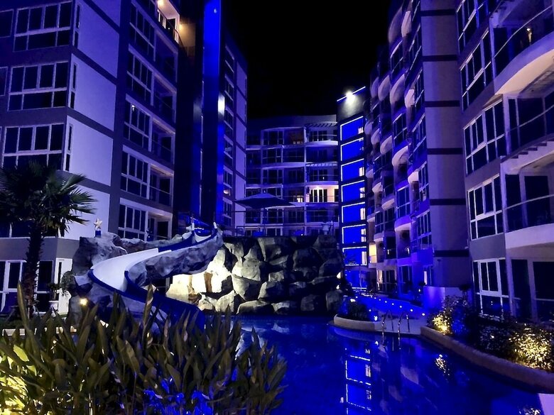 Luxury Apartments In Grand Avenue