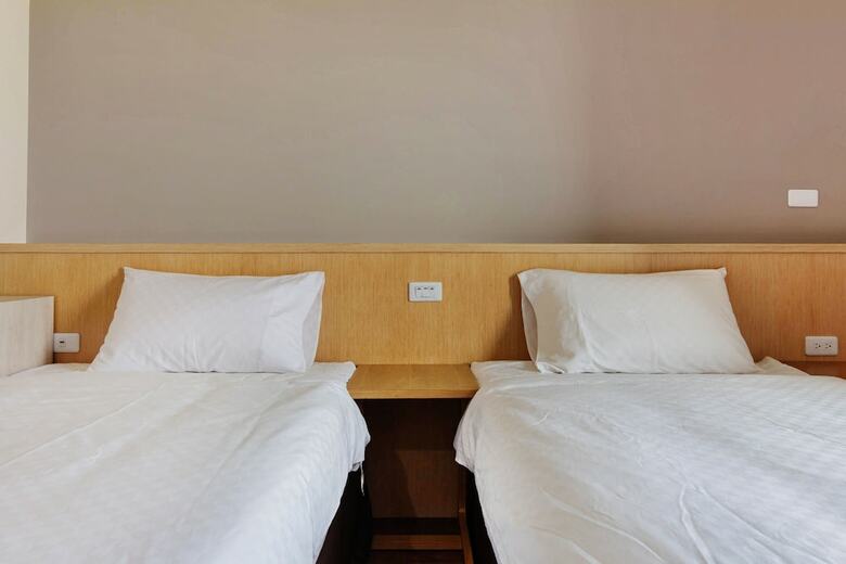 Hotel 98inn