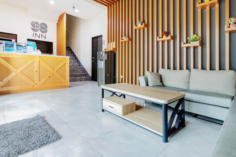 Hotel 98inn