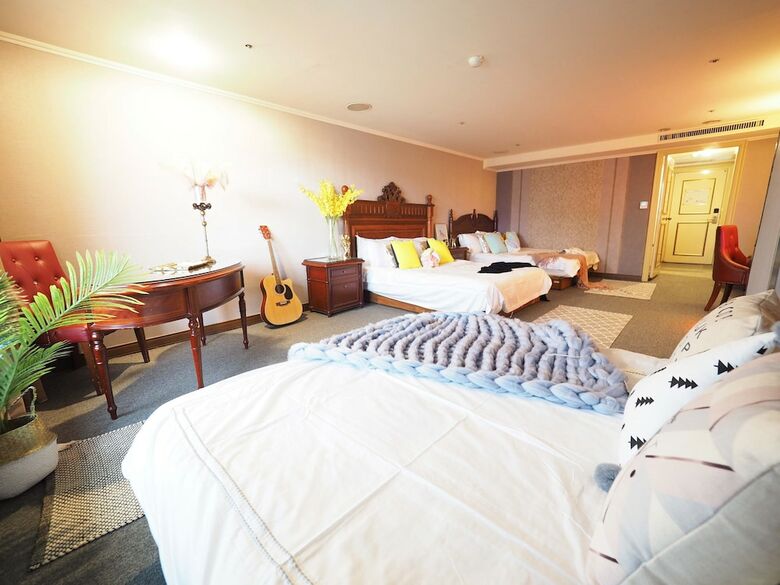 Hotel Capital Family
