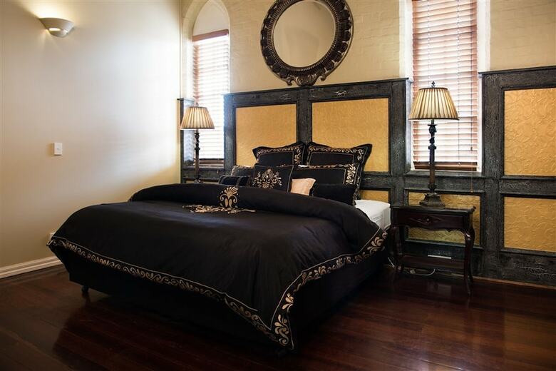 Castlemaine Colonial Motel