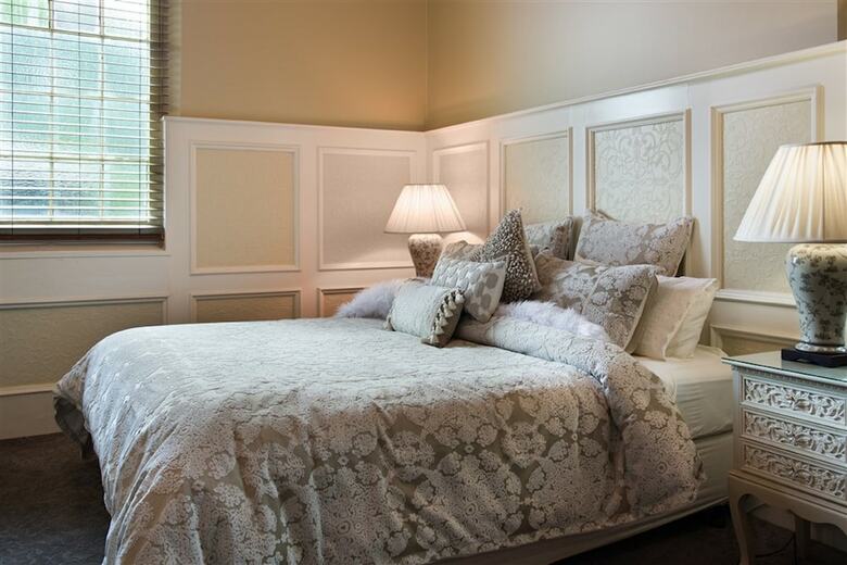 Castlemaine Colonial Motel