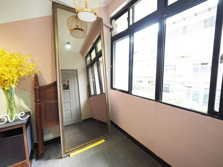 Hotel Near Stayreal Location