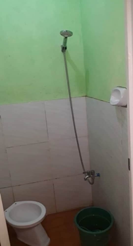 Hotel Eg Rusiana Boarding House