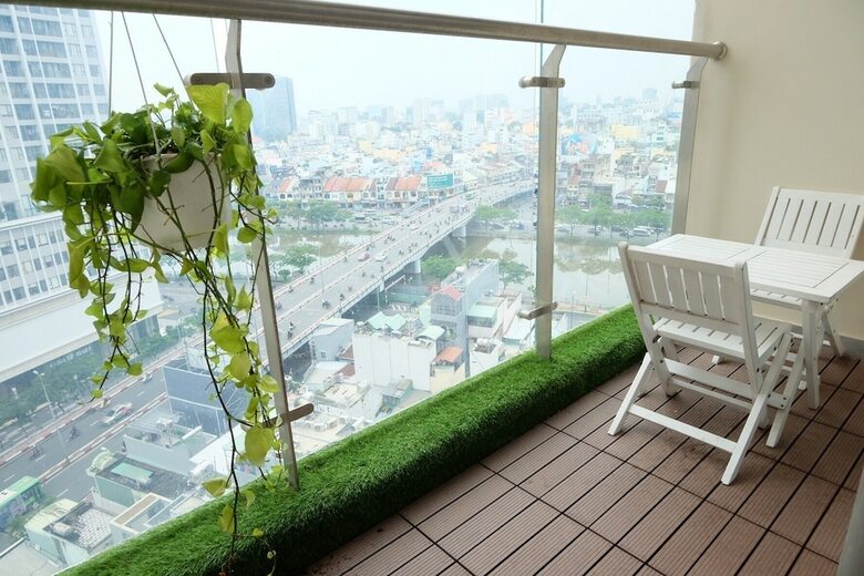 The Arrivals Apartment