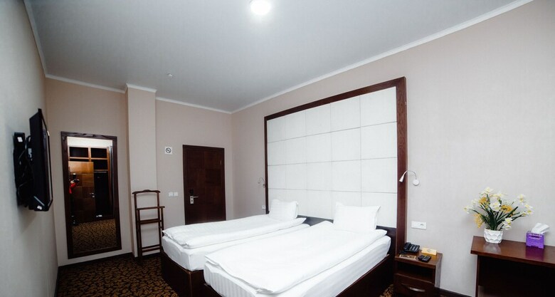 Hotel Golden Square Bishkek
