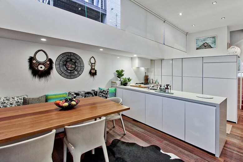 Classic Sydney 3br Double Fronted Terrace House