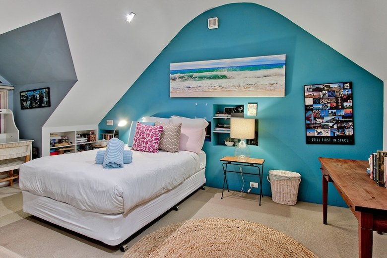 Classic Sydney 3br Double Fronted Terrace House