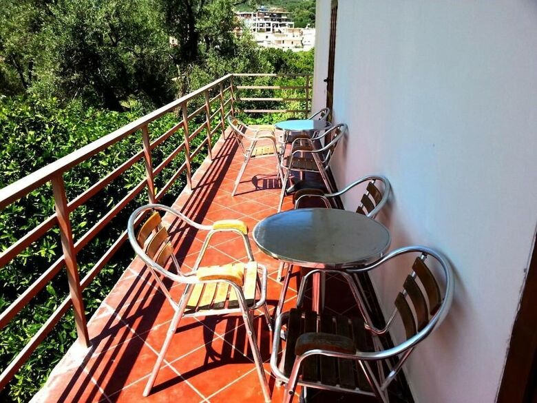 Flutura Apartments