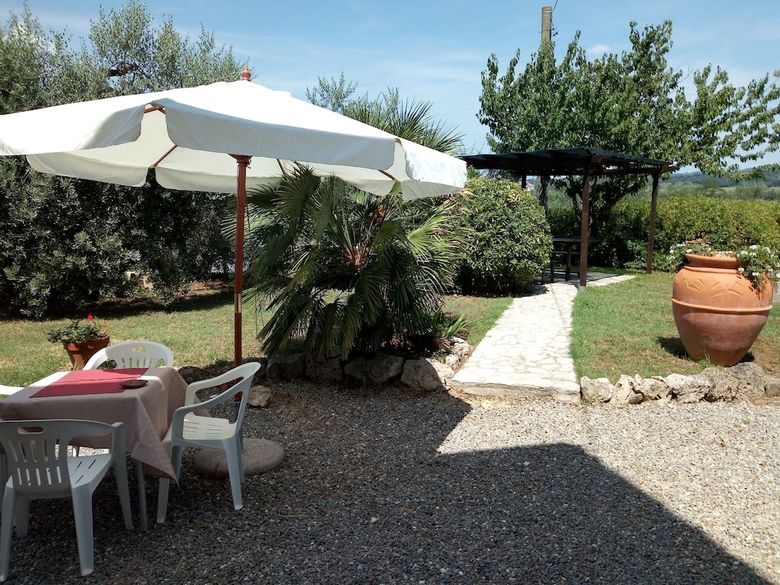 Agroturismo I Girasoli Di Lari