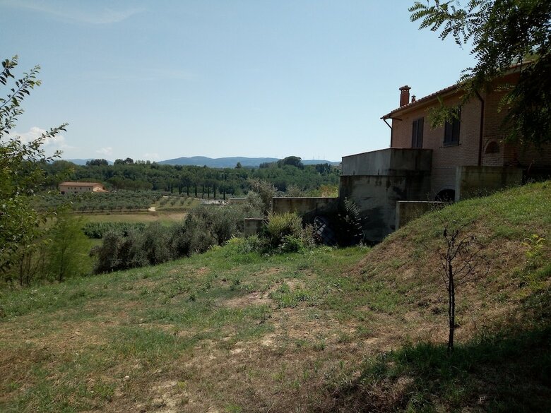 Agroturismo I Girasoli Di Lari