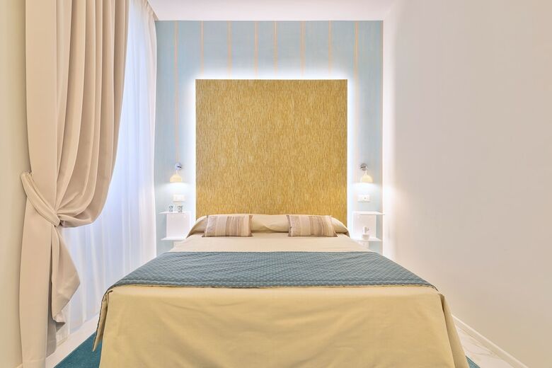Hotel Cavour Suites Guest House