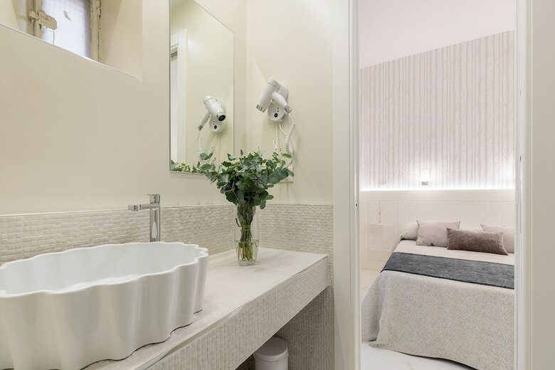 Hotel Cavour Suites Guest House