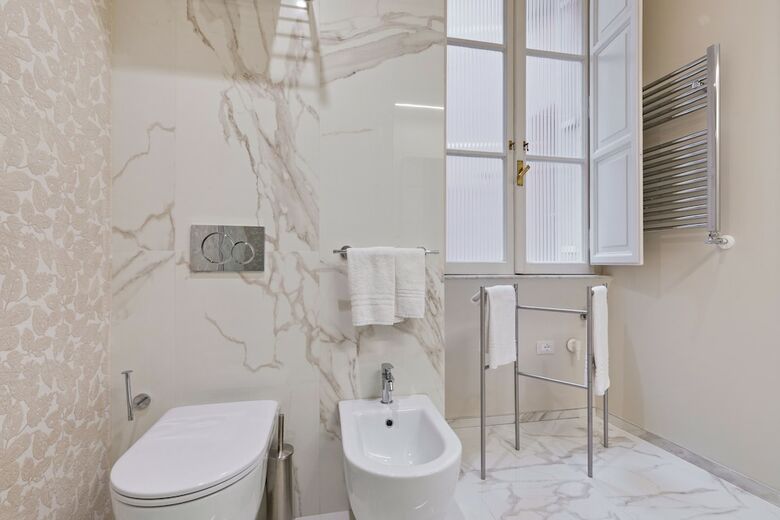 Hotel Cavour Suites Guest House