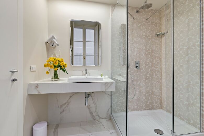 Hotel Cavour Suites Guest House