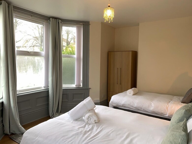 Lesbury Road Apartments