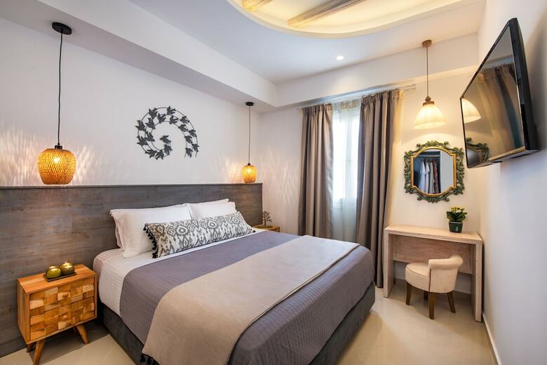 Hotel Abasa Suites
