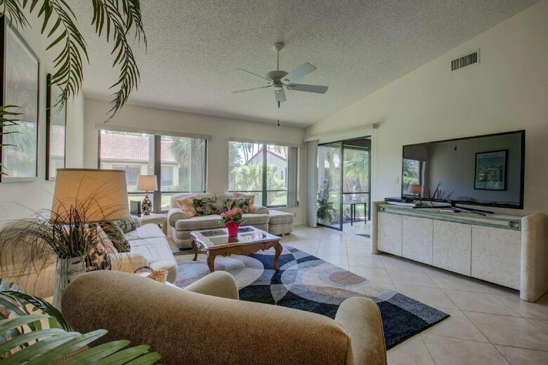 White Pine Court