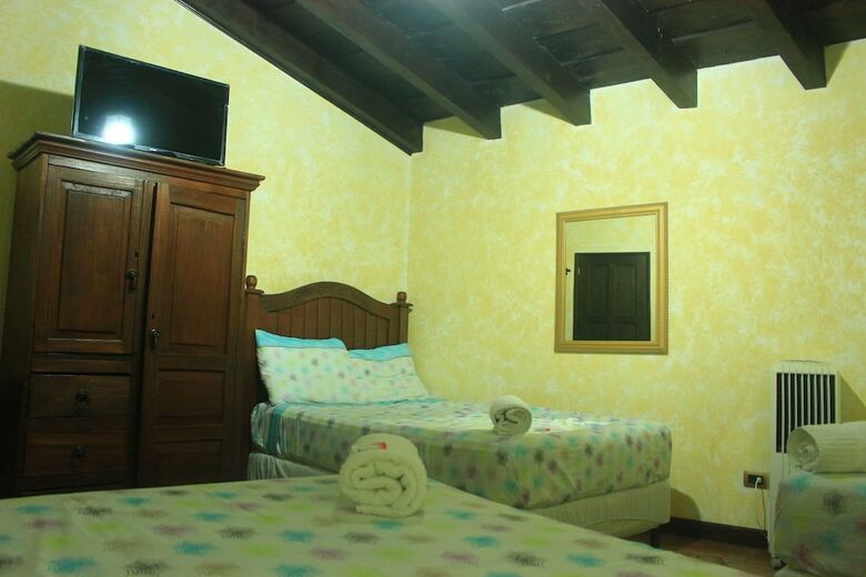 Bed & Breakfast Hotel Antigua Inn Central