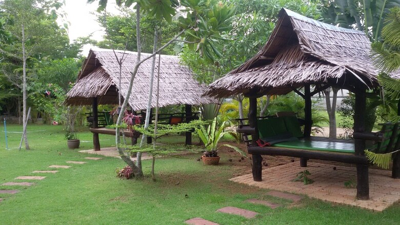Thip Residence Boutique Hotel