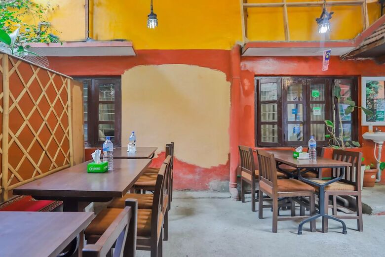 Oyo 742 Hotel Thamel Inn And Restaurant