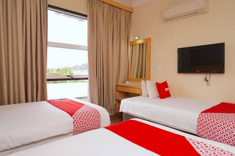 Hotel Oyo 89866 Houz Inn