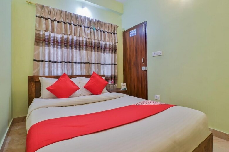 Oyo 748 Hotel Blue Himalayan