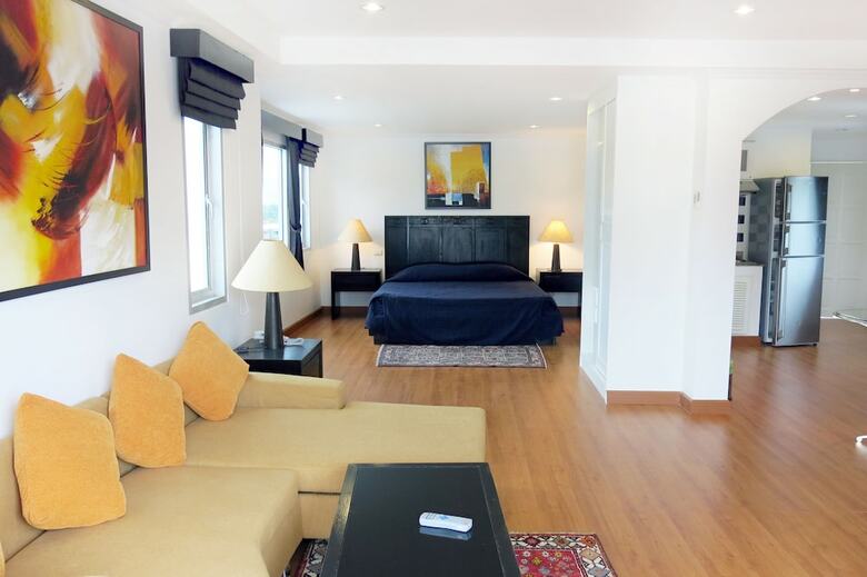 The Orchid Kathu Height Serviced Apartment