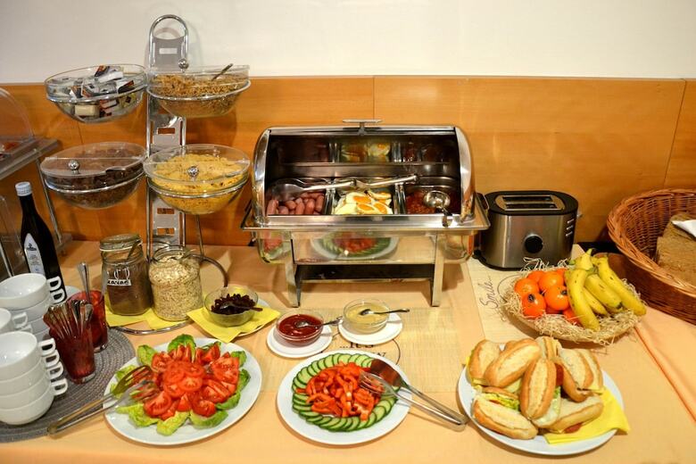 Hotel Blue Garni