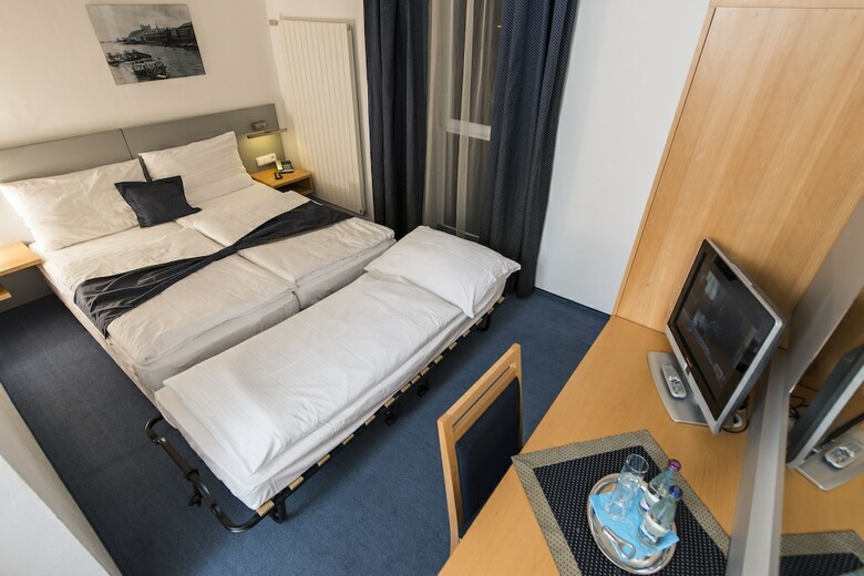Hotel Blue Garni